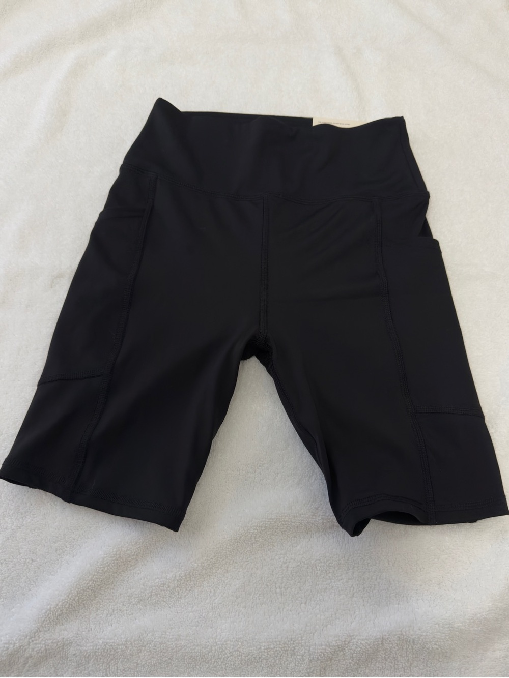 NWT American Eagle The Everything Pocket Bike Shorts Black Ultra High Rise